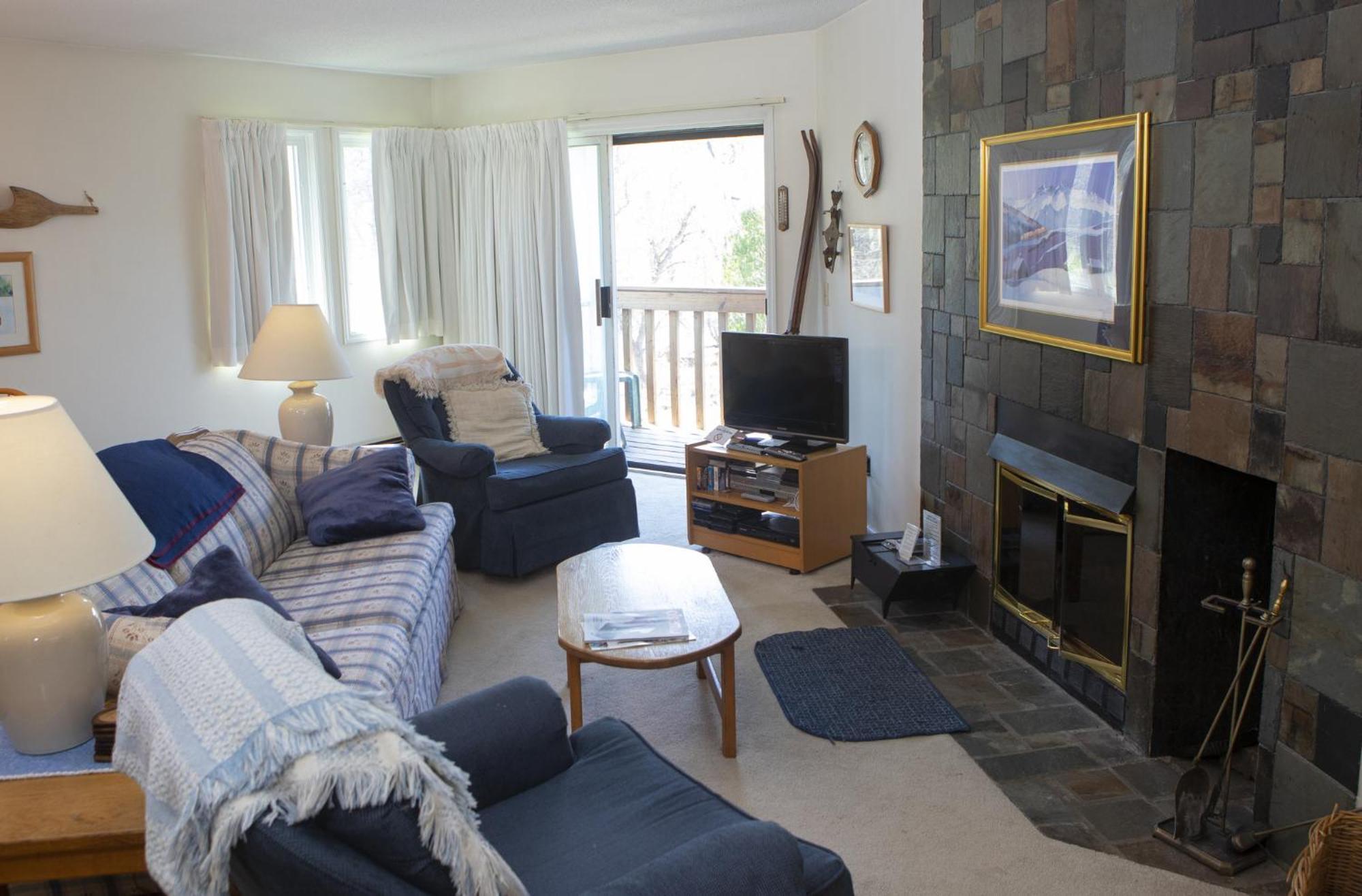 Okemo Mountain Lodging Ладлоу Екстер'єр фото
