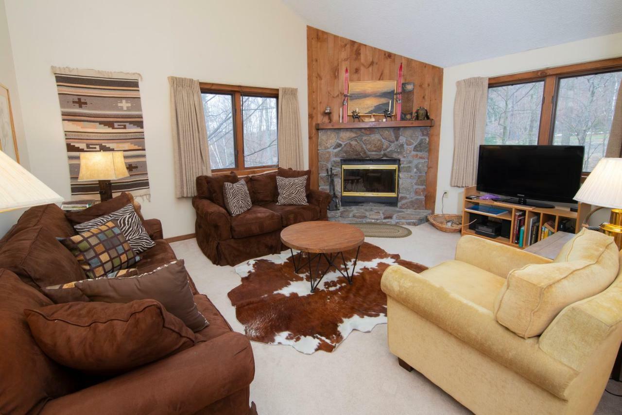 Okemo Mountain Lodging Ладлоу Екстер'єр фото