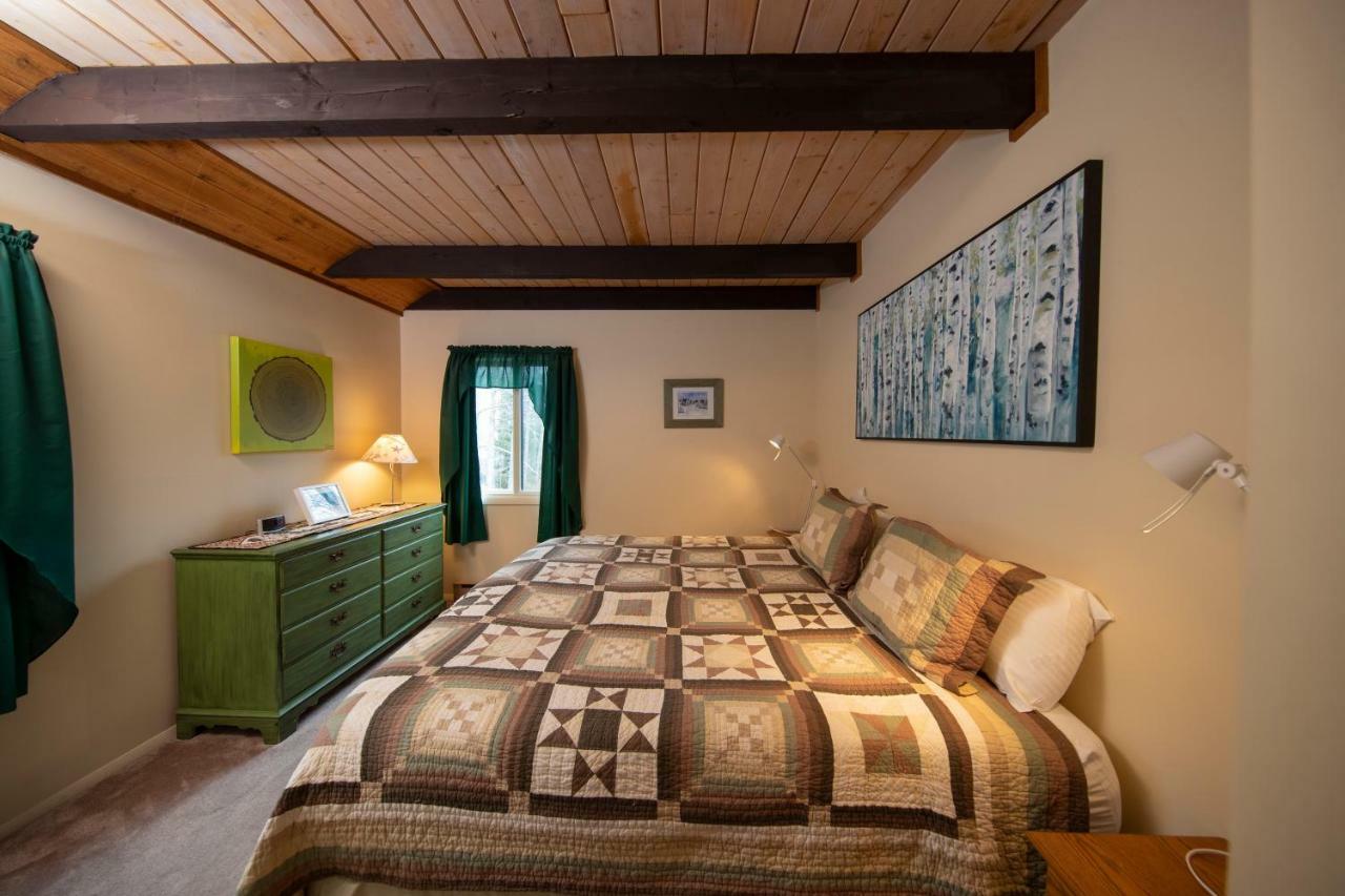 Okemo Mountain Lodging Ладлоу Екстер'єр фото